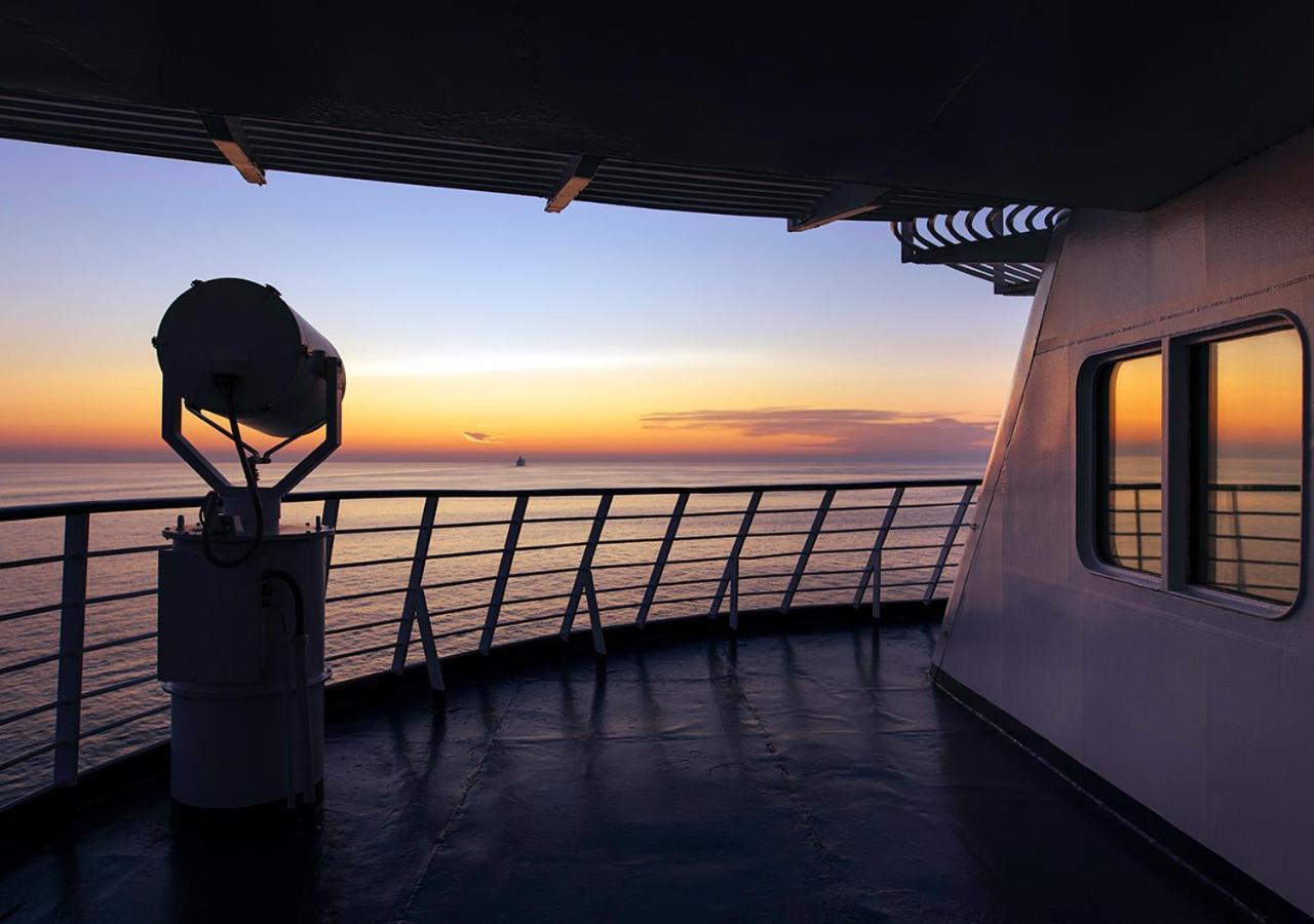 Готель Viking Line Ferry Gabriella - 2-Night Cruise Stockholm-Helsinki-Стокгольм Екстер'єр фото